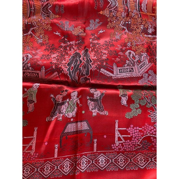 Vintage Asian Tapestry Brocade Piano Shawl Red Chinese 58" Tablecloth Excellent - Picture 6 of 12